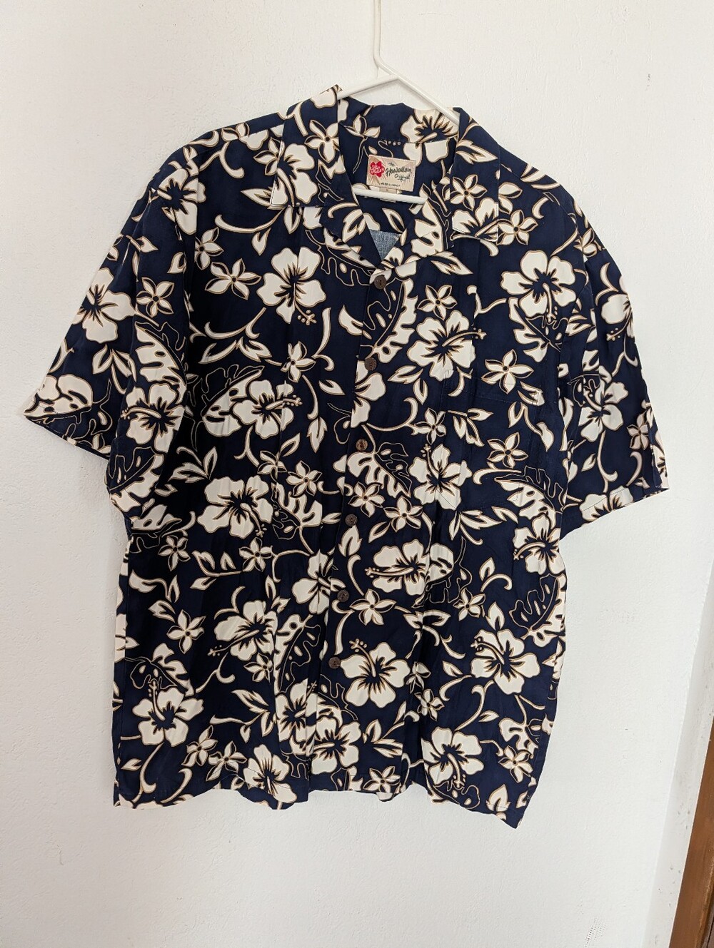 Hilo Hattie Hawaiian Original Shirt XL Button Up Navy Blue Hibiscus Floral Men